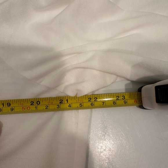 Chico's Ultimate Tee Casual Neutral Versatile Minimalist Comfy Sz 3 (XL) - Picture 3 of 7